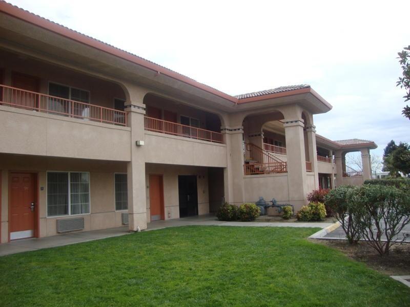 מלון Baymont By Wyndham מנטקה מראה חיצוני תמונה